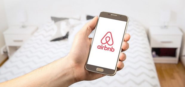 Nem minősül ingatlanközvetítőnek az Airbnb