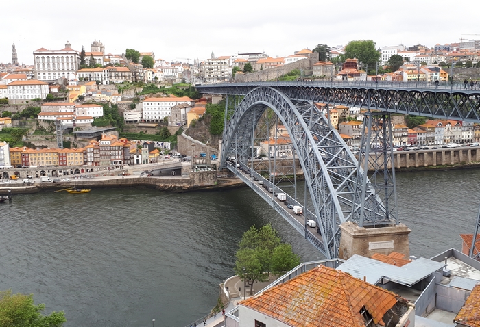 Porto, turizmus, idegenforgalom, utazás, városlátogatás